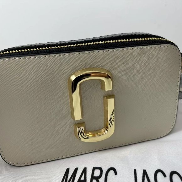 MARC JACOBS The Mixed Media Snapshot Bag Beige - Picture 3 of 4